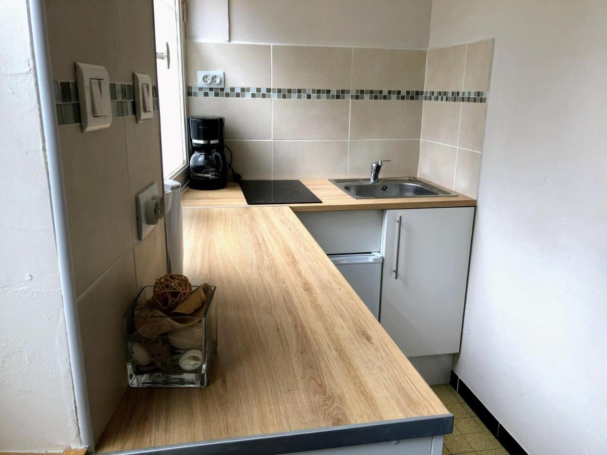 Studio 2 pers en vieille ville parking gratuit - by La Source d'OrFée Boulogne-sur-Mer Extérieur photo
